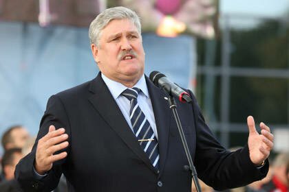 Путин поручил рассмотреть вопрос о финансовой помощи РЖД