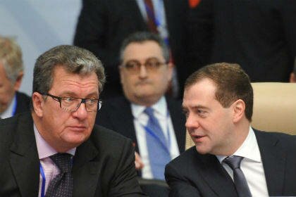 Медведев назначил исполняющего обязанности Суркова в аппарате правительства
